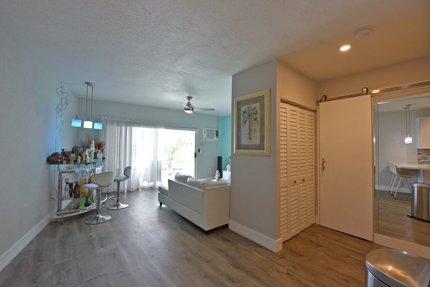 Gallery Photo 10